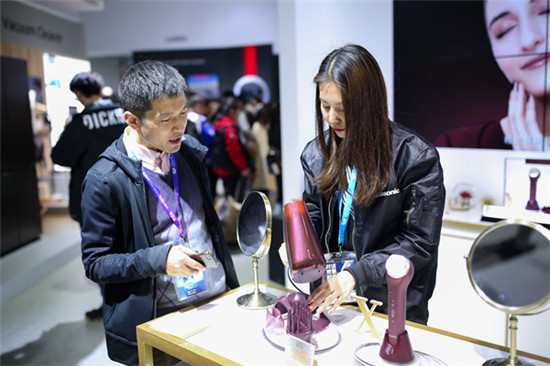 ��AWE�����^�������l������������M�ڡ���������